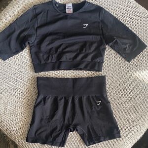 BRAND NEW Gym shark set size M